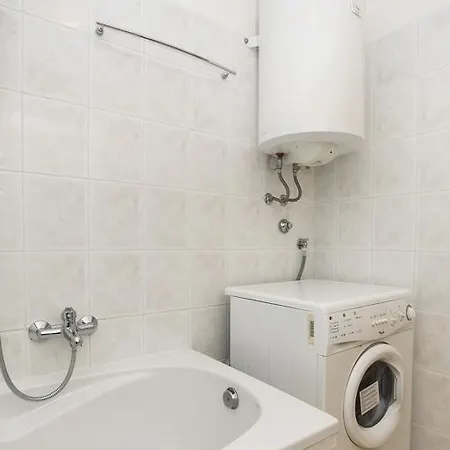 Apartment Sunny Moela *